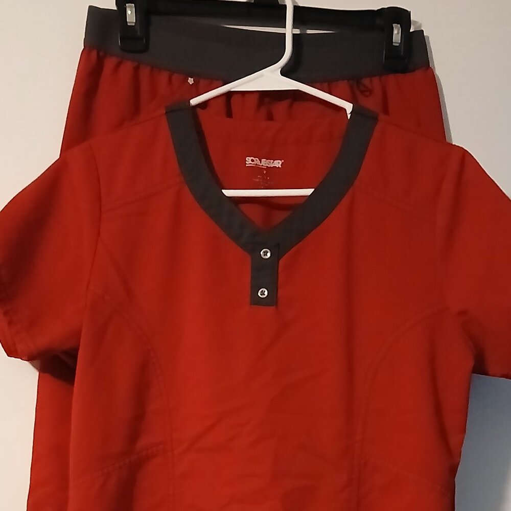 SCRUBSTAR Scrub Set - Picture 2 of 6